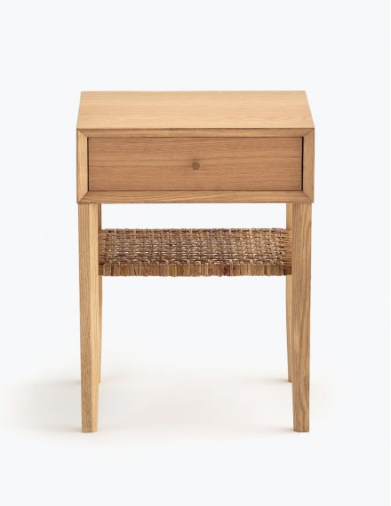 Ahşap Kare Masa Ahşap Kare Masa